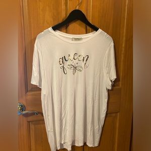 Charlie Paige Queen Bee Tee